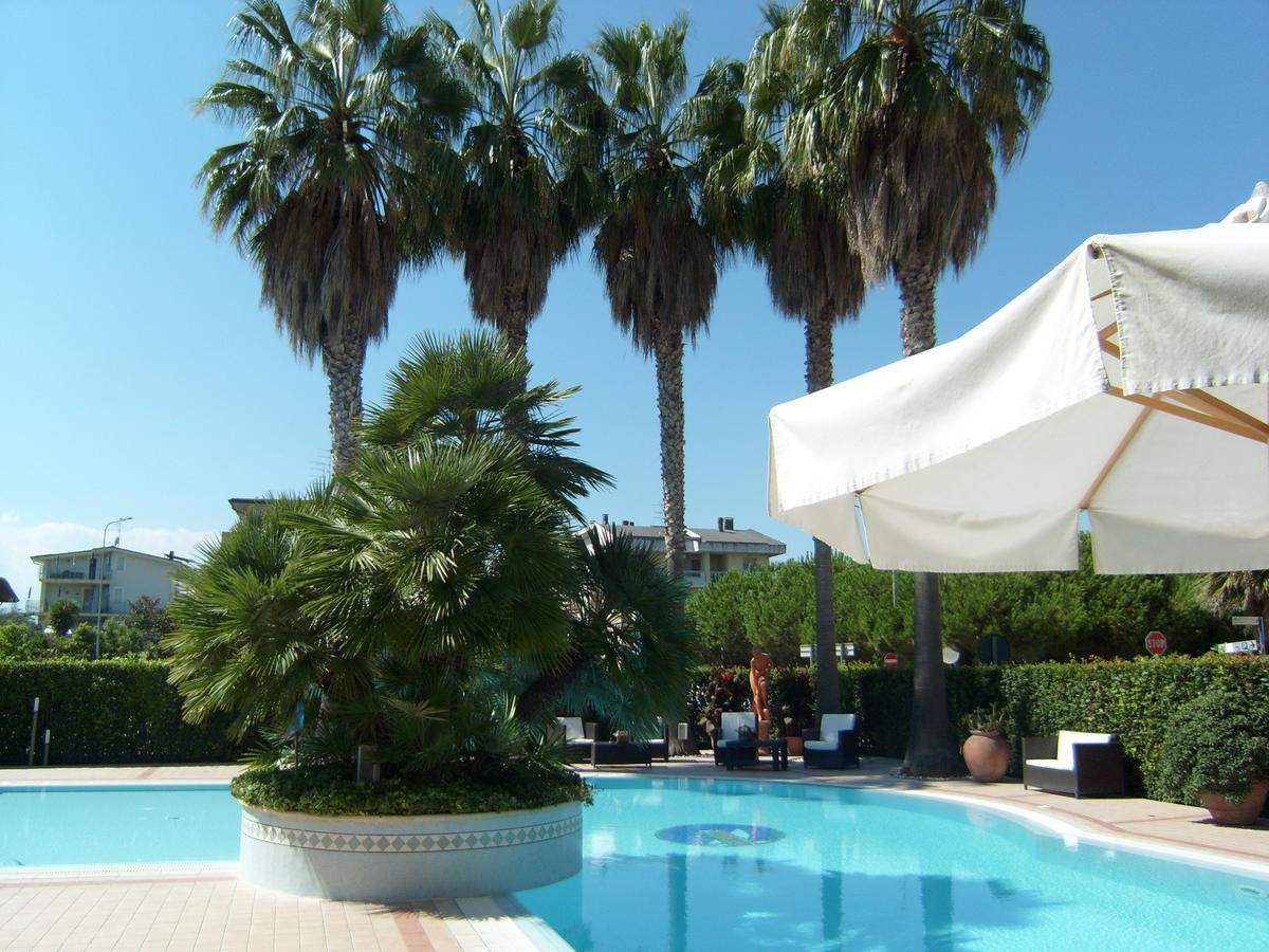 Aparthotel Torre Del Mar Alba Adriatica